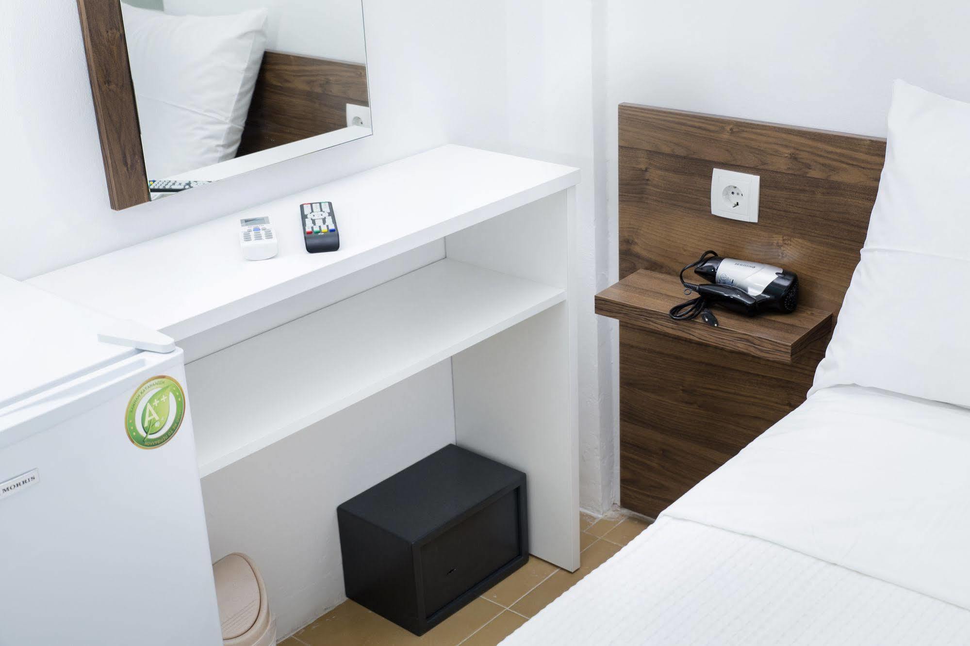 Kissamia Rooms - Next To Night Clubs Киссамос Экстерьер фото