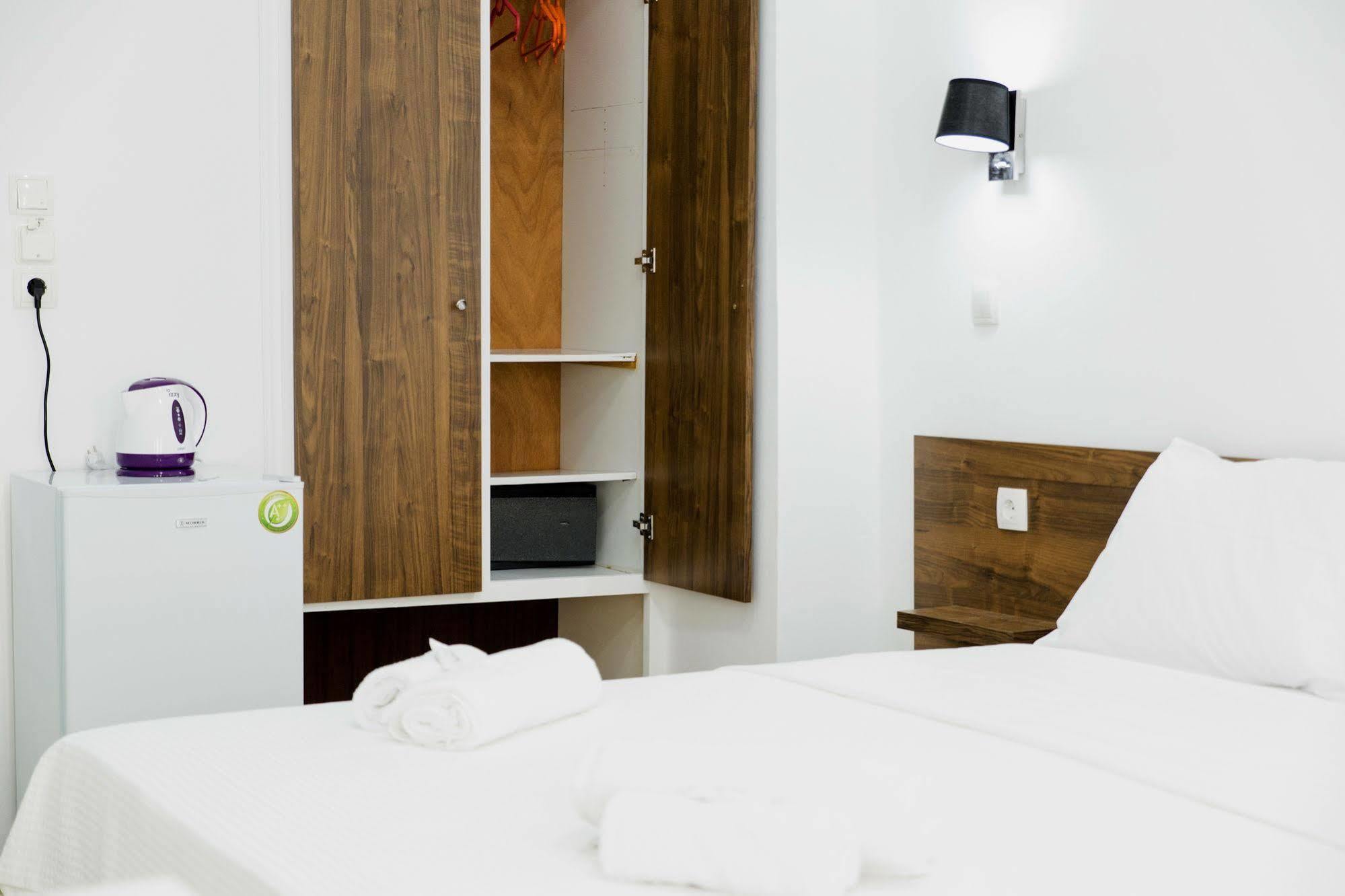 Kissamia Rooms - Next To Night Clubs Киссамос Экстерьер фото